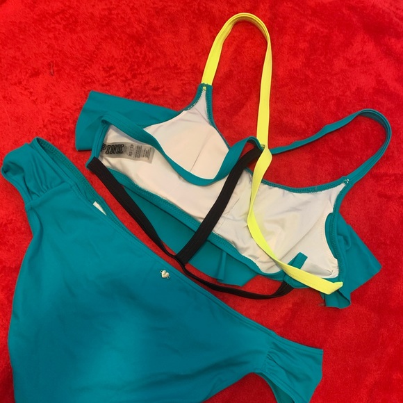 Pink Bikini - Picture 2 of 4